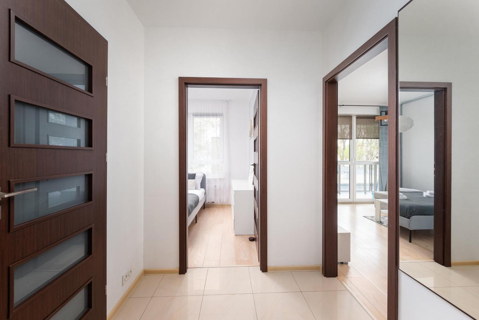 Aleja Krakowska Comfy Apartment Варшава Екстер'єр фото